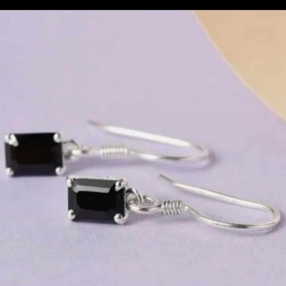 Sterling Silver Black Spinel Earrings